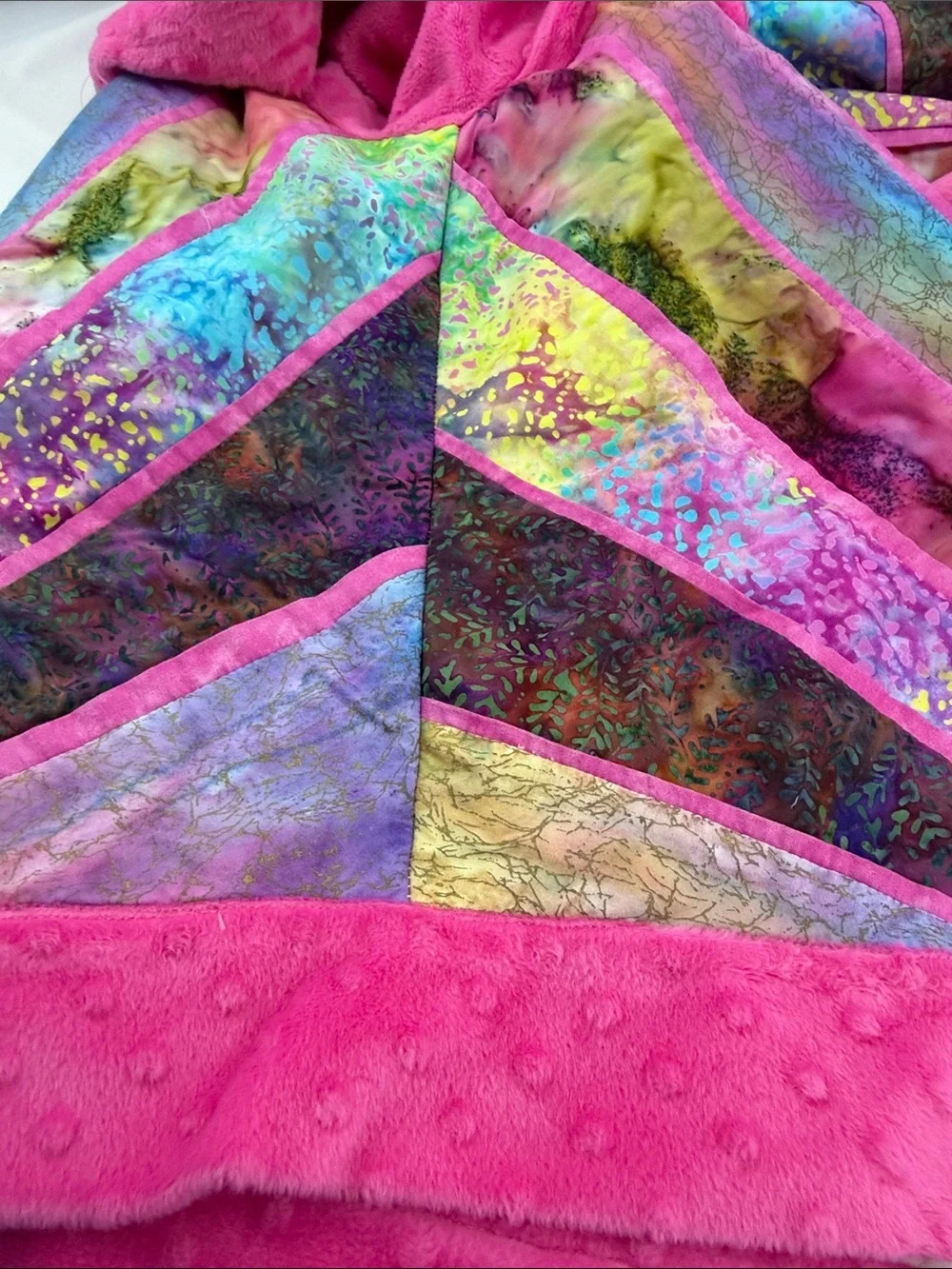 One-of-a-Kind Womens Vibrant Pink Patchwork Quilted Open Front Jacket, est sz XL